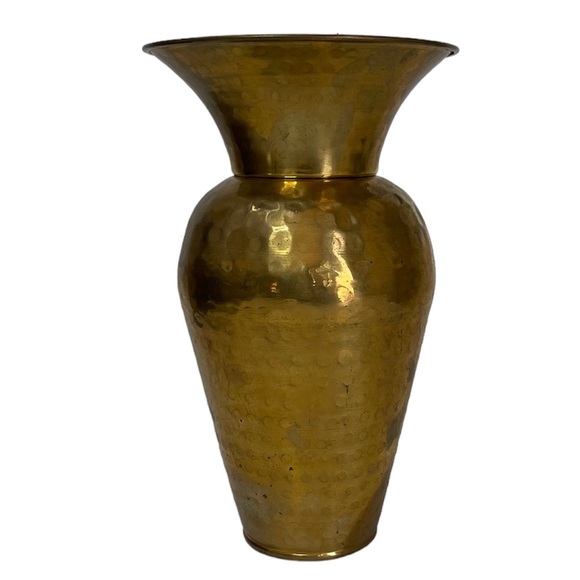 Vintage Brass Vase Hammered Metal MCM Art Boho Cottagecore Mid Century Farmhouse - Picture 1 of 13